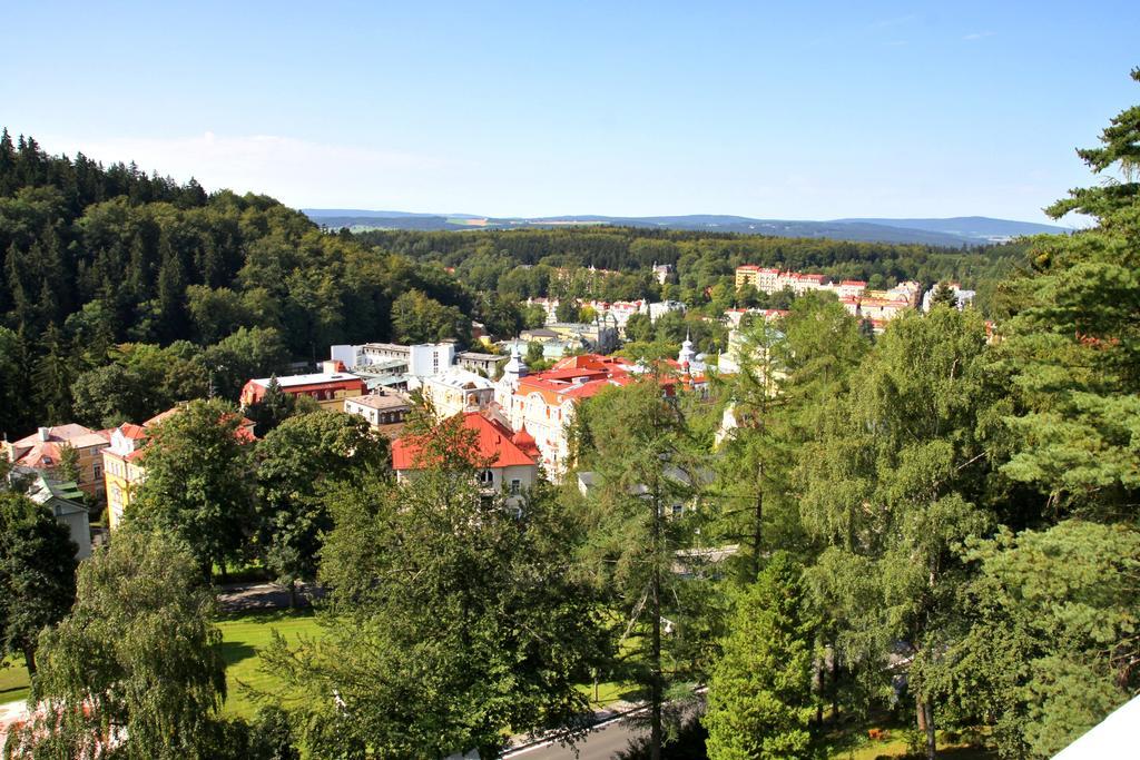 Esplanade Spa And Golf Resort Marianske Lazne Exterior photo