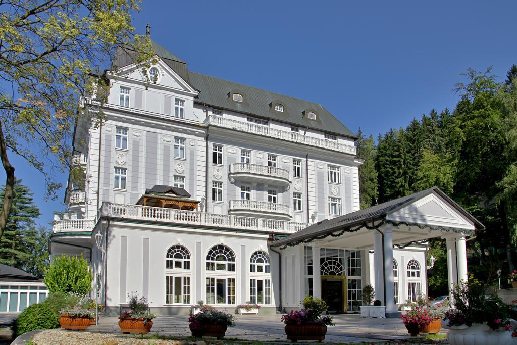 Esplanade Spa And Golf Resort Marianske Lazne Exterior photo